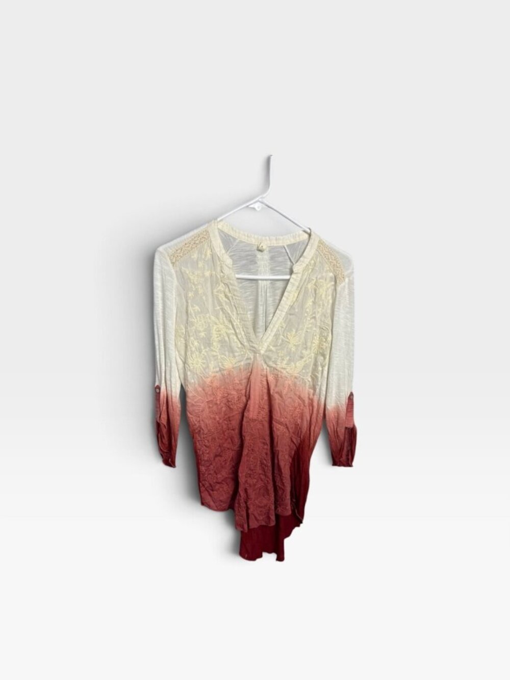 Tiny ombré embroidered long sleeve top v neck silk blend coastal chic hippie LG